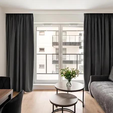 Apartmán Krakowska - Blisko Lotniska Okecie I Centrum Warszawy - Near Chopin Airport And Center Varšava