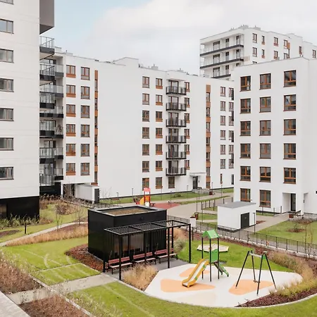 Krakowska Nowe Budownictwo 2025r Strzezone I Zamkniete Osiedle Z Ochrona Darmowy Parking Zewnetrzny Platny Parking Podziemny Samodzielne Zameldowanie Duzy Taras Blisko Lotnisko Im Chopina I Centrum Warszawy Apartman Varsó