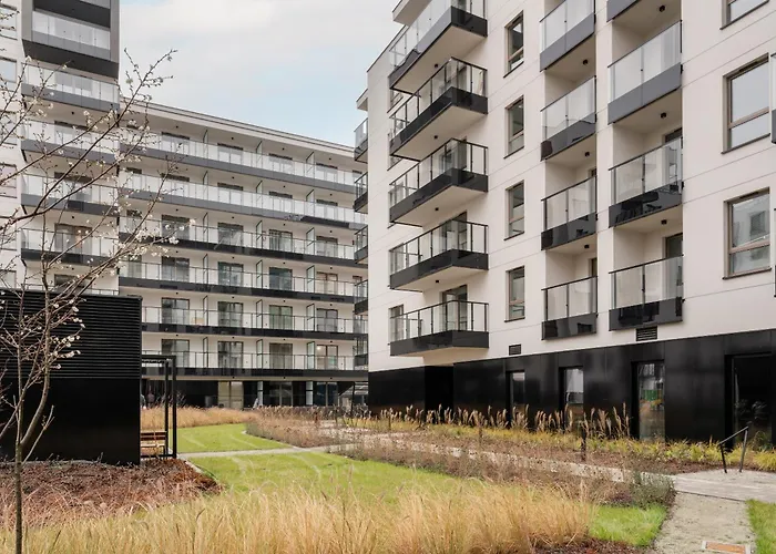 Apartmán Krakowska - Blisko Lotniska Okecie I Centrum Warszawy - Near Chopin Airport And Center Varšava